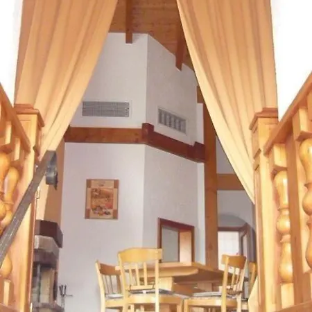 Ferienwohnungen-roder-ferienwohnung-iii 아파트 *